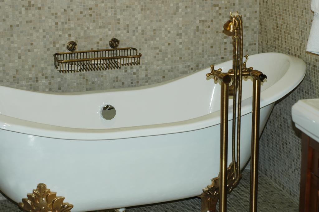 Gogol Hotel Myrhorod Extérieur photo